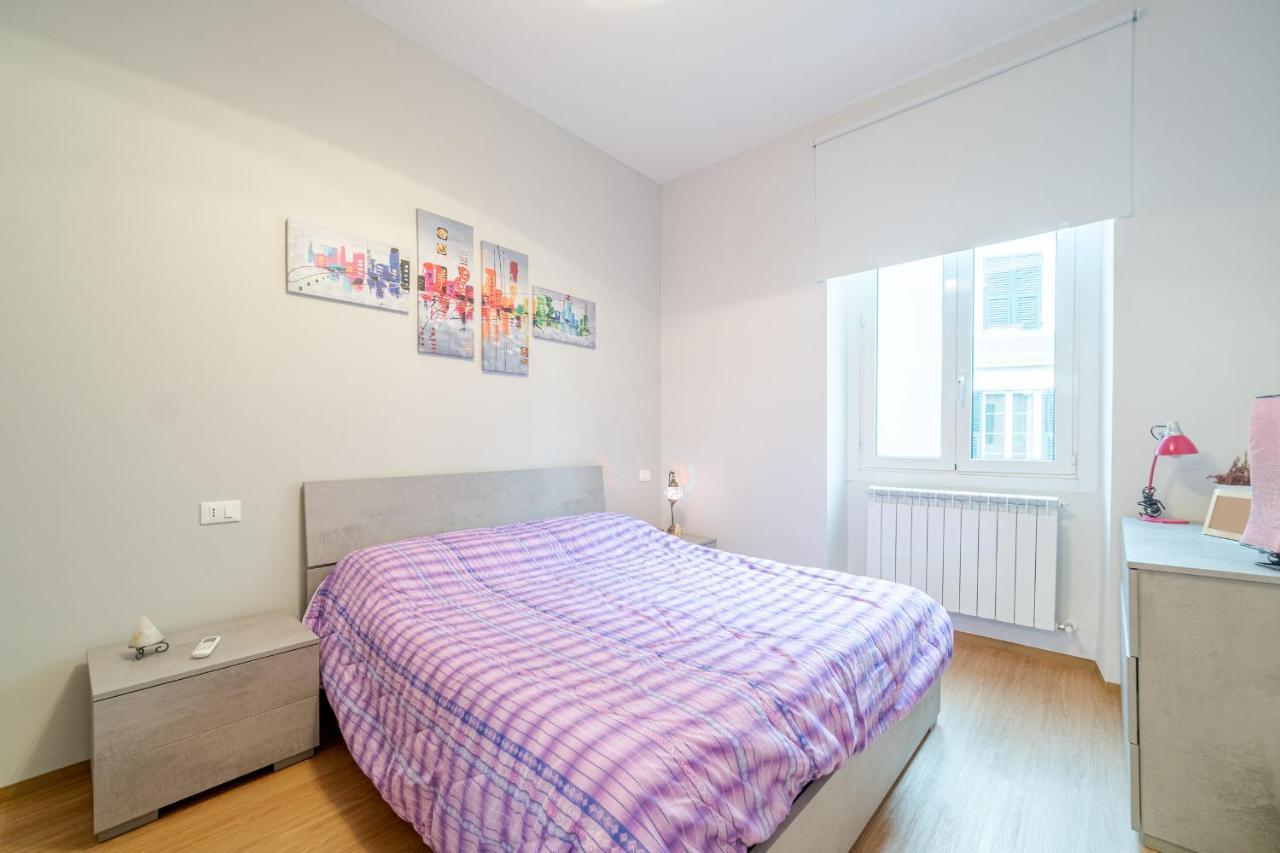 Bright Apartment A Few Steps From Via Garibaldi Genoa Exterior photo