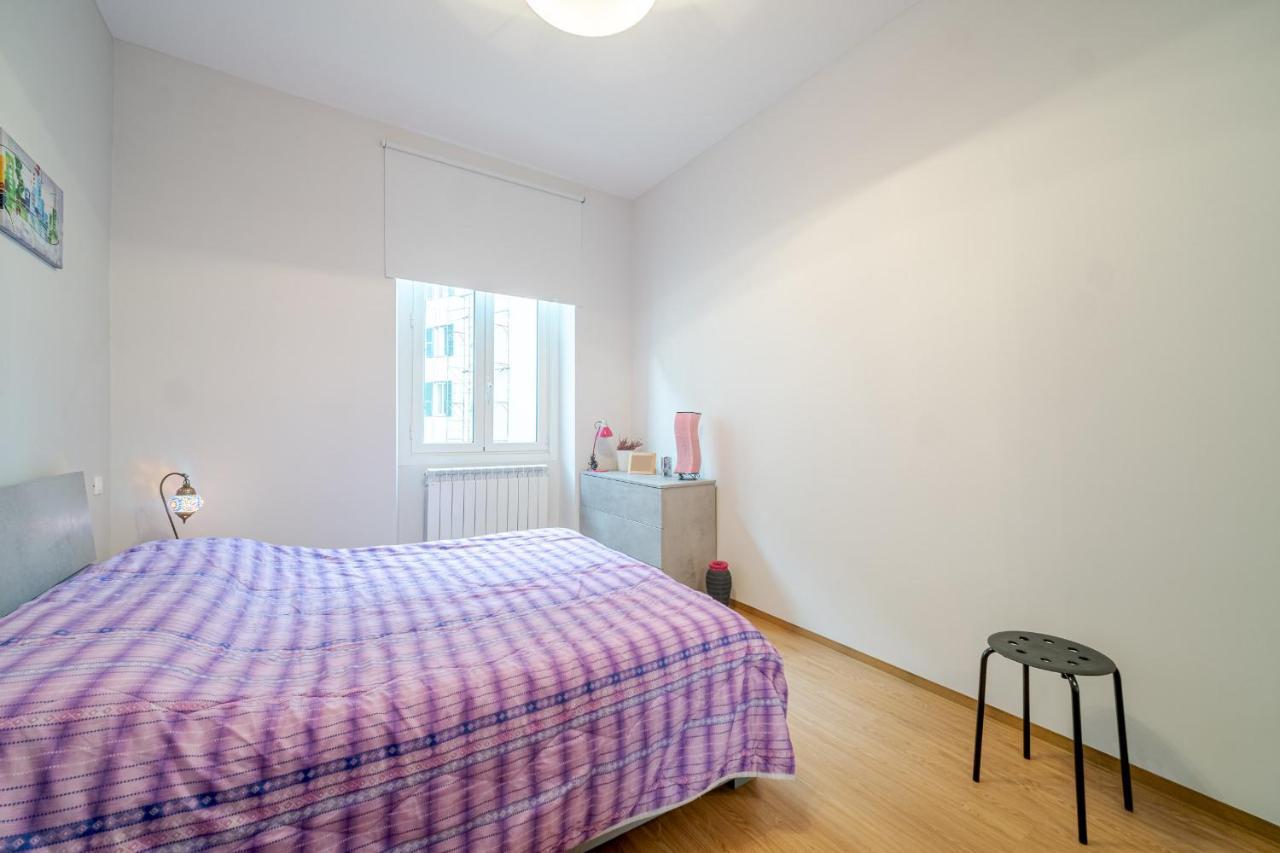 Bright Apartment A Few Steps From Via Garibaldi Genoa Exterior photo